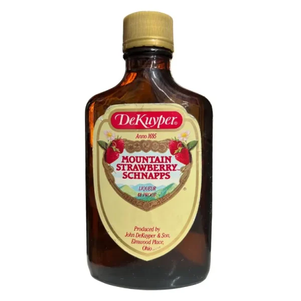 dekuyper strawberry schnapps l 0 1753360350 - LIQUORFREIGHTT